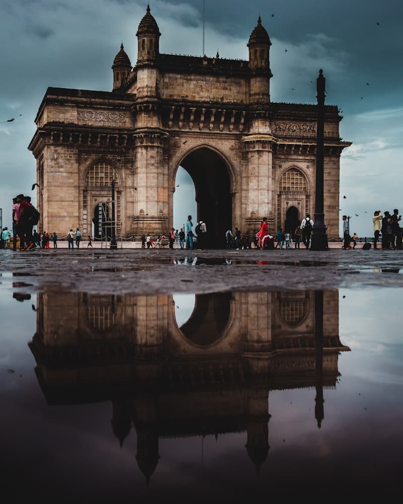 Flights from Manchester to Mumbai, India