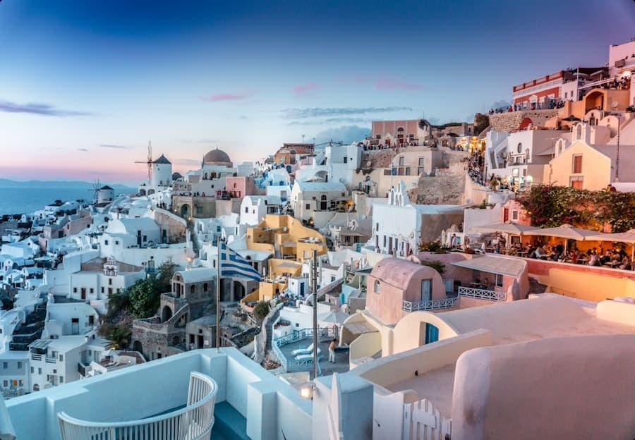 Cliffside suites in Santorini from the Wicket Travel Holidays collection